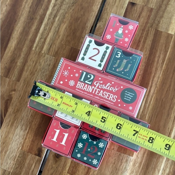 12 Days of Christmas 12 Festive Brain teasers Puzzle Game. NEW. SEALED - Picture 4 of 15